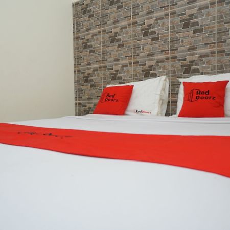 Reddoorz Plus @ Ciumbuleuit Area 반둥 외부 사진